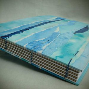 Livre en reliure copte